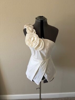 White Flower Peplum Top